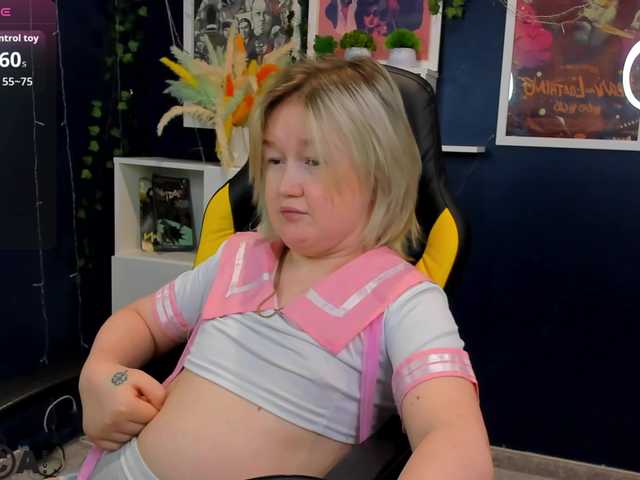 MiaFerd live cam on BongaCams