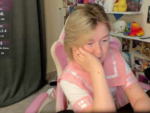 MiaFerd live cam on BongaCams