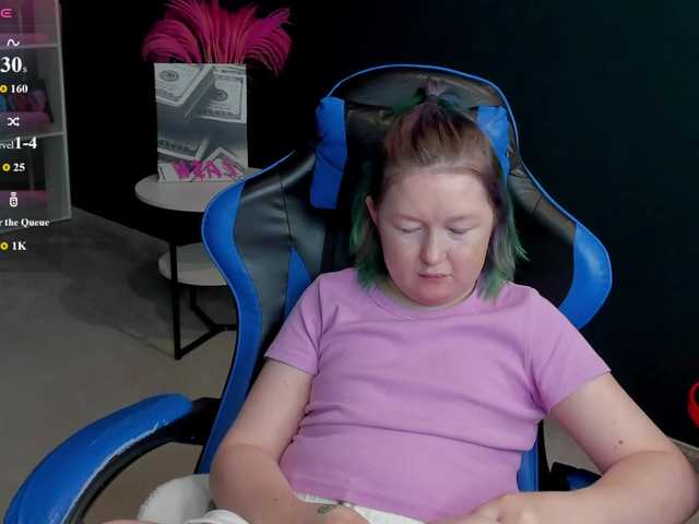 MiaFerd live cam on BongaCams