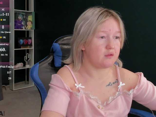 MiaFerd live cam on BongaCams
