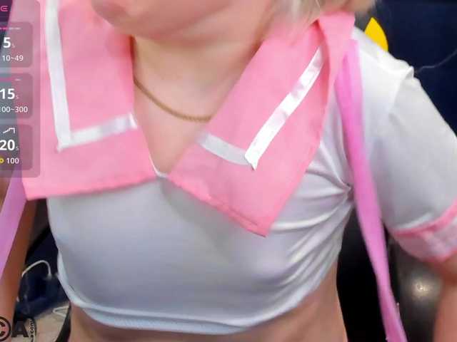 MiaFerd live cam on BongaCams