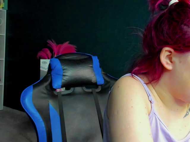 MiaFerd live cam on BongaCams