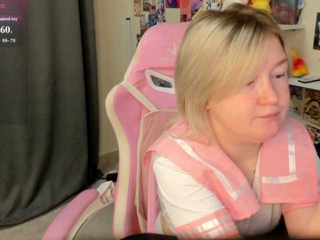MiaFerd live cam on BongaCams