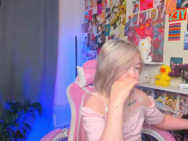 chat room adult MiaFerd