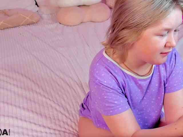 chat room adult MiaFerd