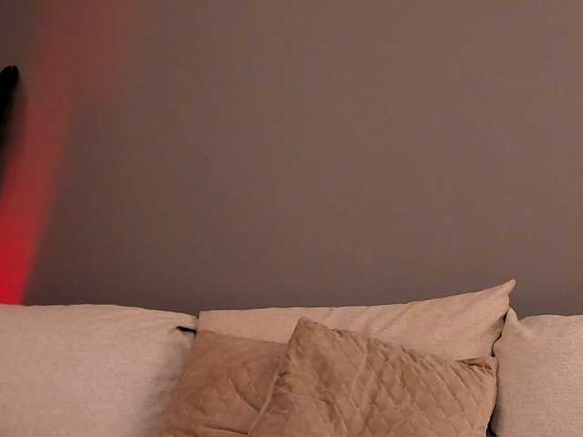 ElisBelle live cam on BongaCams