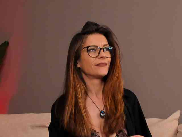 ElisBelle webcam