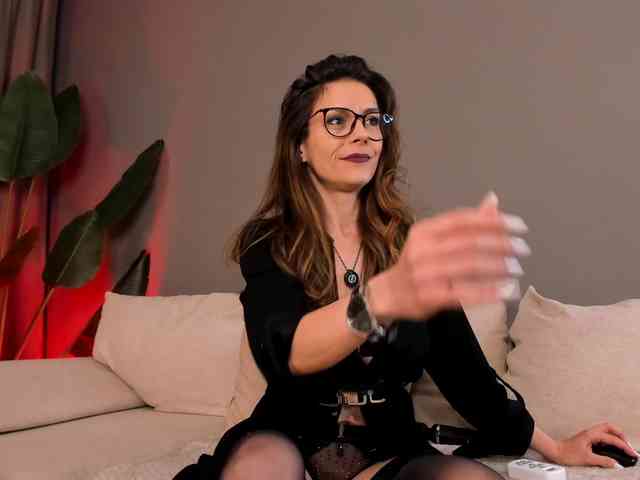 ElisBelle webcam