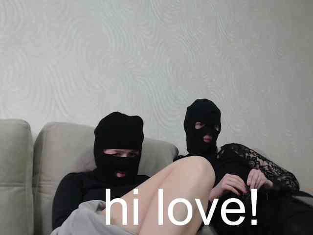 Model: crazy-cherries