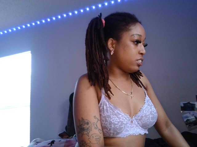 stellaruby's BongaCams show and profile