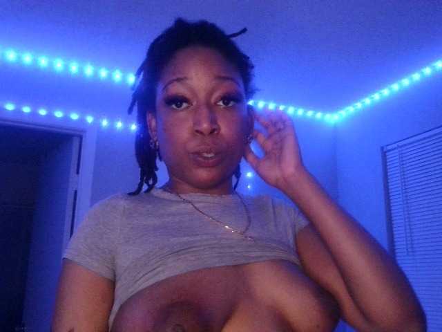 stellaruby's BongaCams show and profile