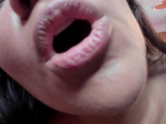 EmmaSteele's BongaCams show and profile