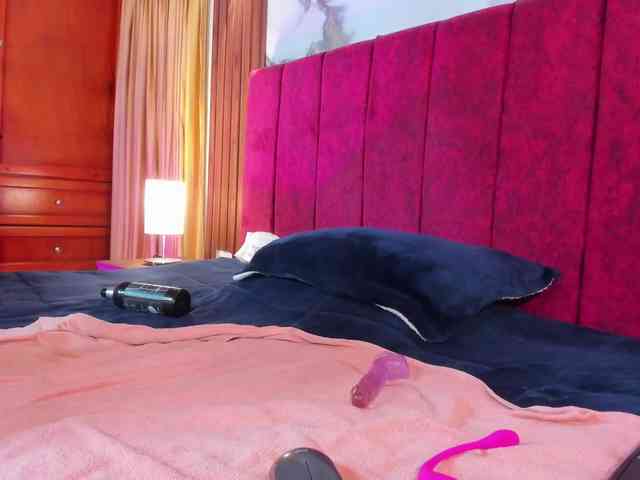 EmmaSteele webcam