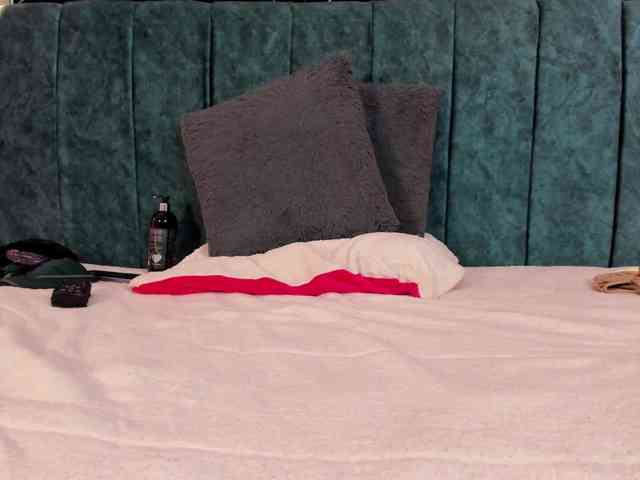 EmmaSteele webcam