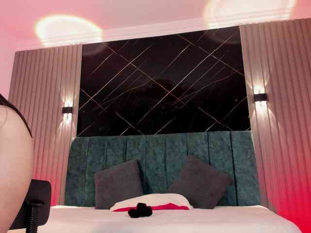 EmmaSteele webcam