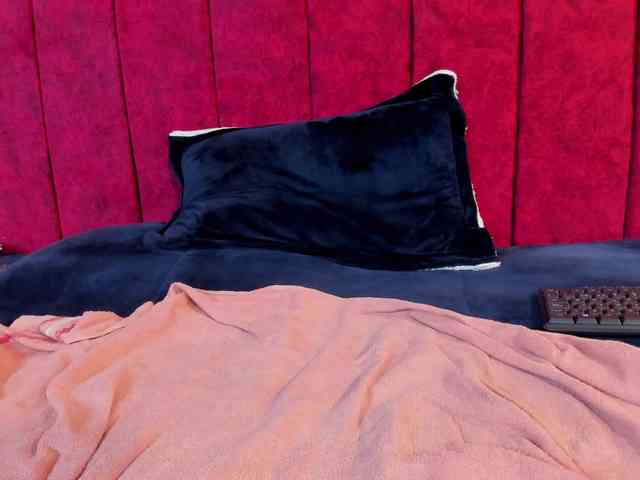 EmmaSteele webcam