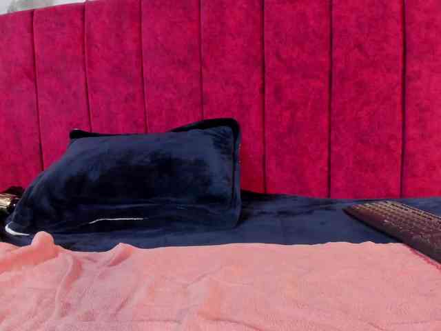EmmaSteele webcam