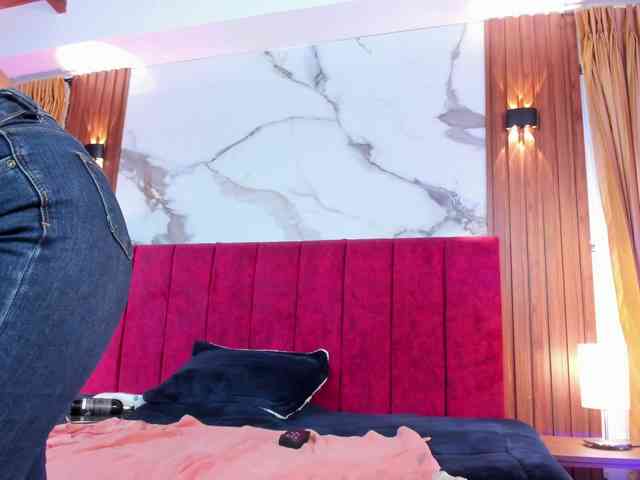 EmmaSteele webcam