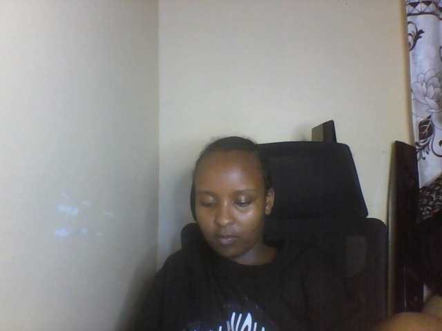 SAM28 Live Cam on BongaCams