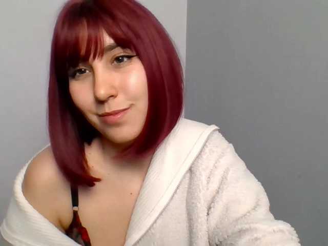 ZaraHot live cam on BongaCams