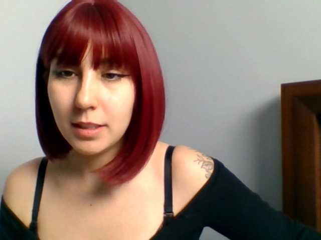 ZaraHot live cam on BongaCams