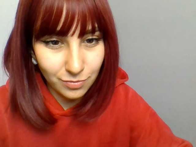 ZaraHot live cam on BongaCams