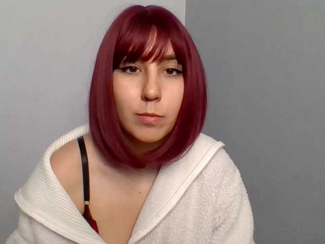 ZaraHot live cam on BongaCams