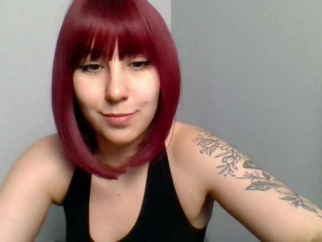 ZaraHot's BongaCams show and profile