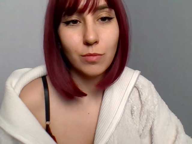 ZaraHot live cam on BongaCams