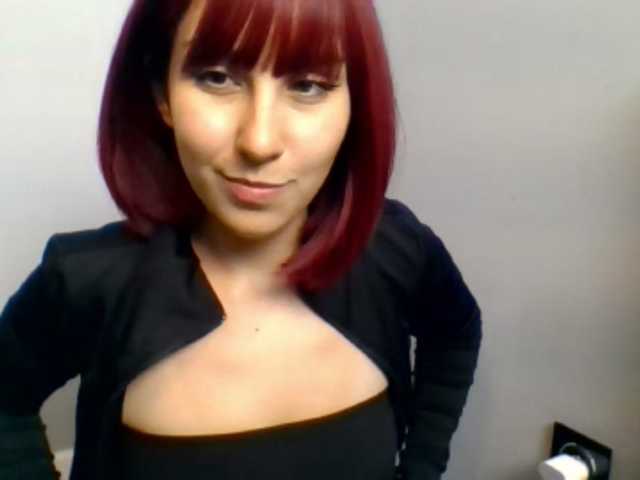 ZaraHot live cam on BongaCams