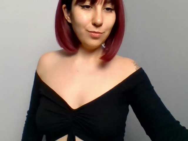 ZaraHot live cam on BongaCams