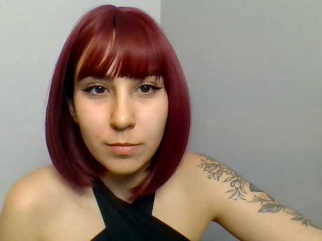 ZaraHot live cam on BongaCams