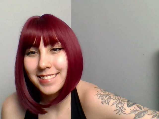 ZaraHot's BongaCams show and profile