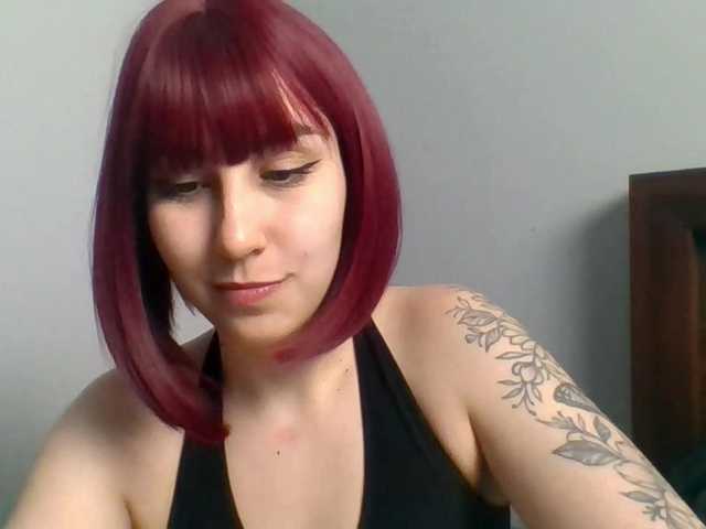 ZaraHot's BongaCams show and profile