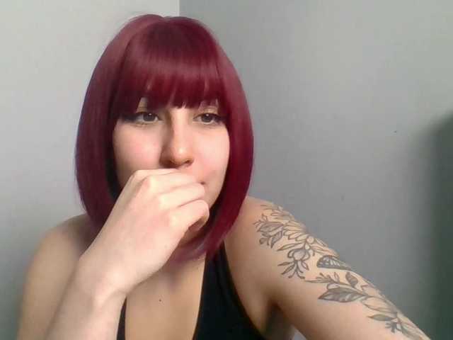 ZaraHot's BongaCams show and profile