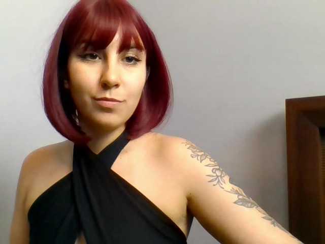 ZaraHot live cam on BongaCams