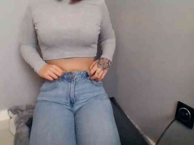 Model: ZaraHot