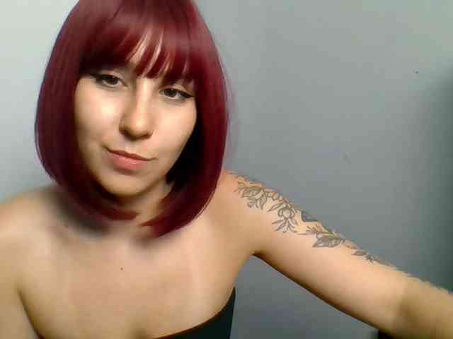 Model: ZaraHot