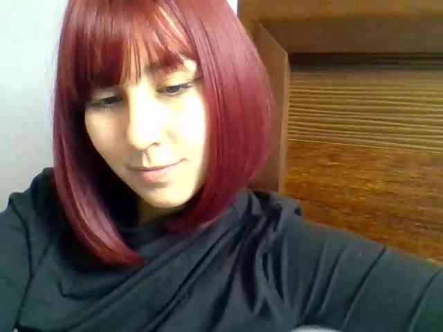 Modelo: ZaraHot