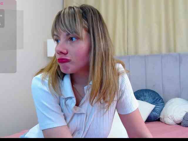 LeslieShhh webcam