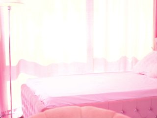 AnnSoleil Porn Show