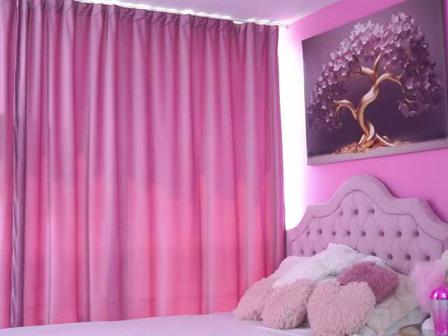 AnnSoleil new models live cam