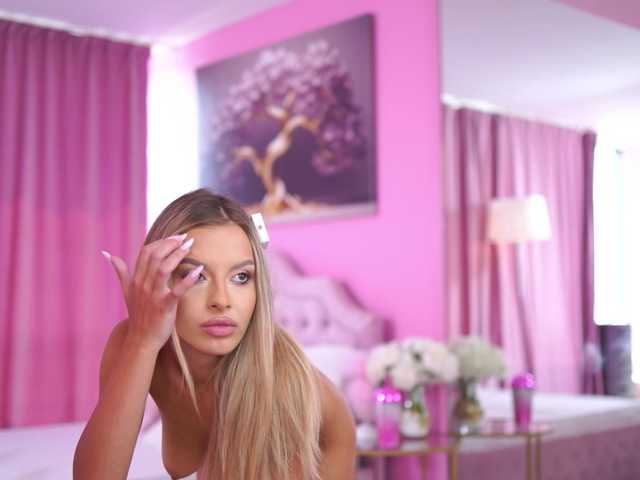 AnnSoleil live webcam show