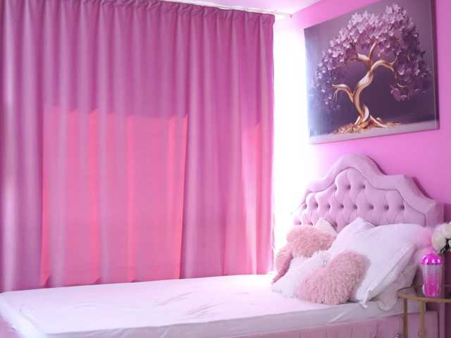 AnnSoleil live webcam show
