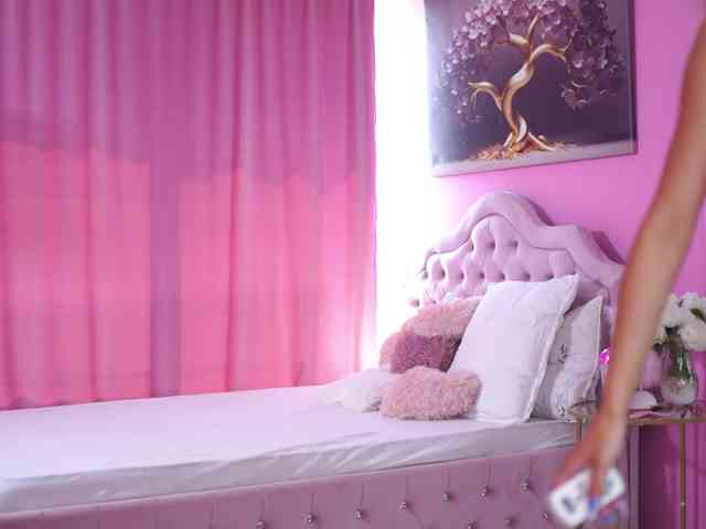 AnnSoleil webcam