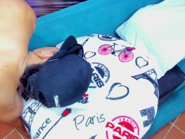 Modelo: Playhard666