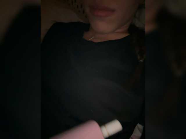  KarinmagerySOLO chat room