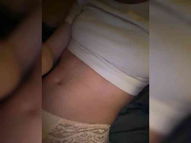 KarinmagerySOLO webcam