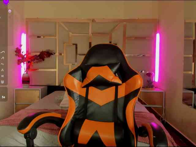 brenda-mejiaa webcam