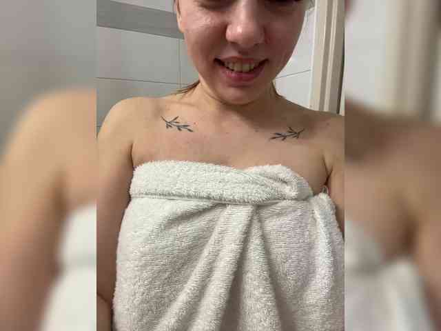 Model: BlushingKitten